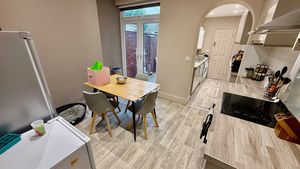 Photo 1- click for photo gallery